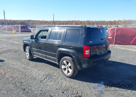 2012 Jeep Patriot Sport z USA, uszkodzony, nr VIN 1C4NJRBB9CD672111